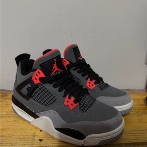 Nike Air Jordan 4 Retro "Infrared"